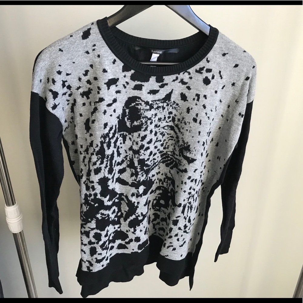 Kensie Tiger Sweater-Size S